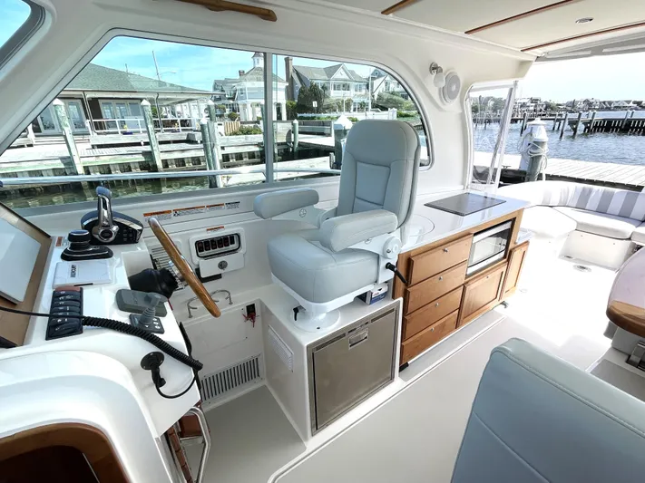 Belle In Hand Yacht Photos Pics 