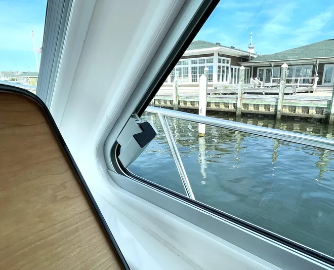 Belle In Hand Yacht Photos Pics 