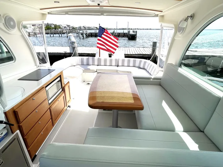 Belle In Hand Yacht Photos Pics 