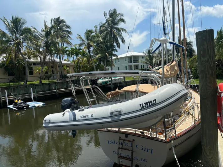 Island Girl Yacht Photos Pics 