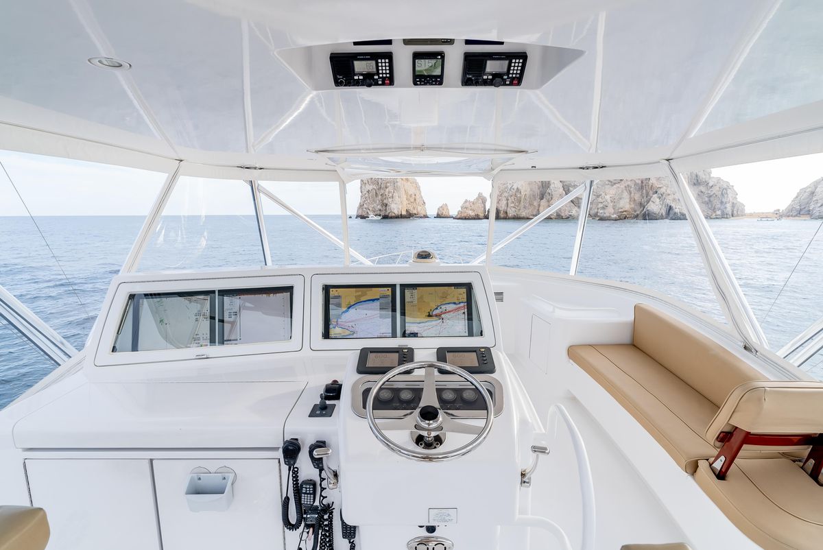2010 Hatteras 60 