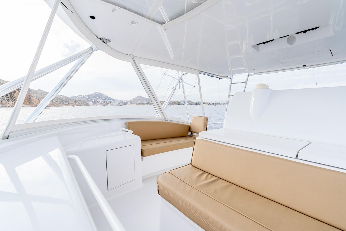 2010 Hatteras 60 