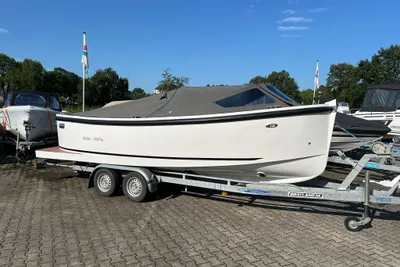 2024 Maxima 650 Flying Lounge