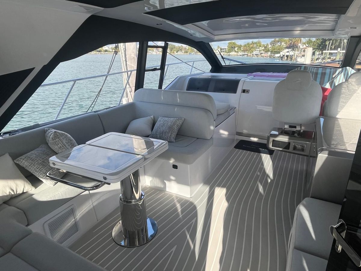 2025 Azimut 47 