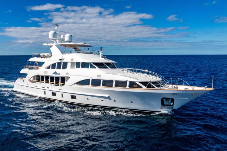 2011 Benetti Classic 121