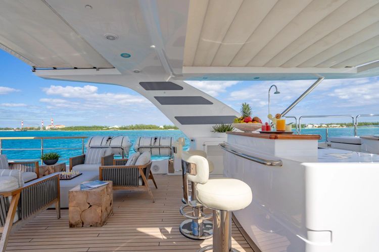 2011 Benetti 121 