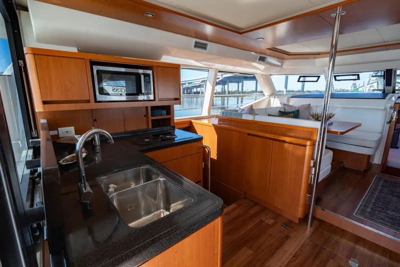 Preferred Return Yacht Photos Pics 