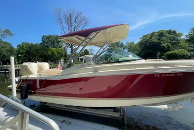 Chris-Craft Calypso 28