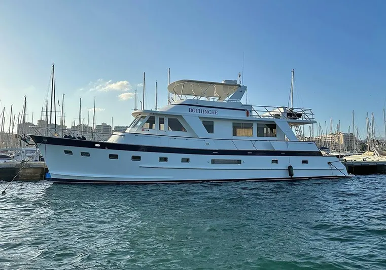 Bochinche Yacht Photos Pics 