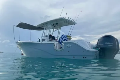 Sea Fox 268 Commander