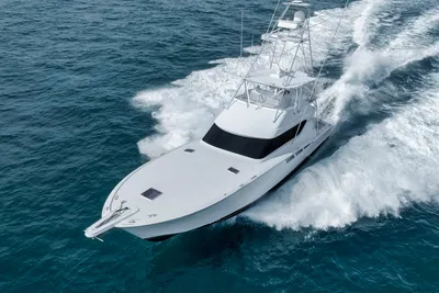 Hatteras 60 Convertible