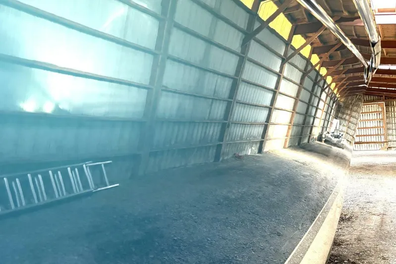  Yacht Photos Pics Reflection on Formula 400 Super Sport Crossover boat hull in a storage facility.