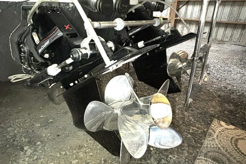  Yacht Photos Pics 2006 Formula 400 Super Sport Crossover boat with MerCruiser outdrive and propellers in storage.