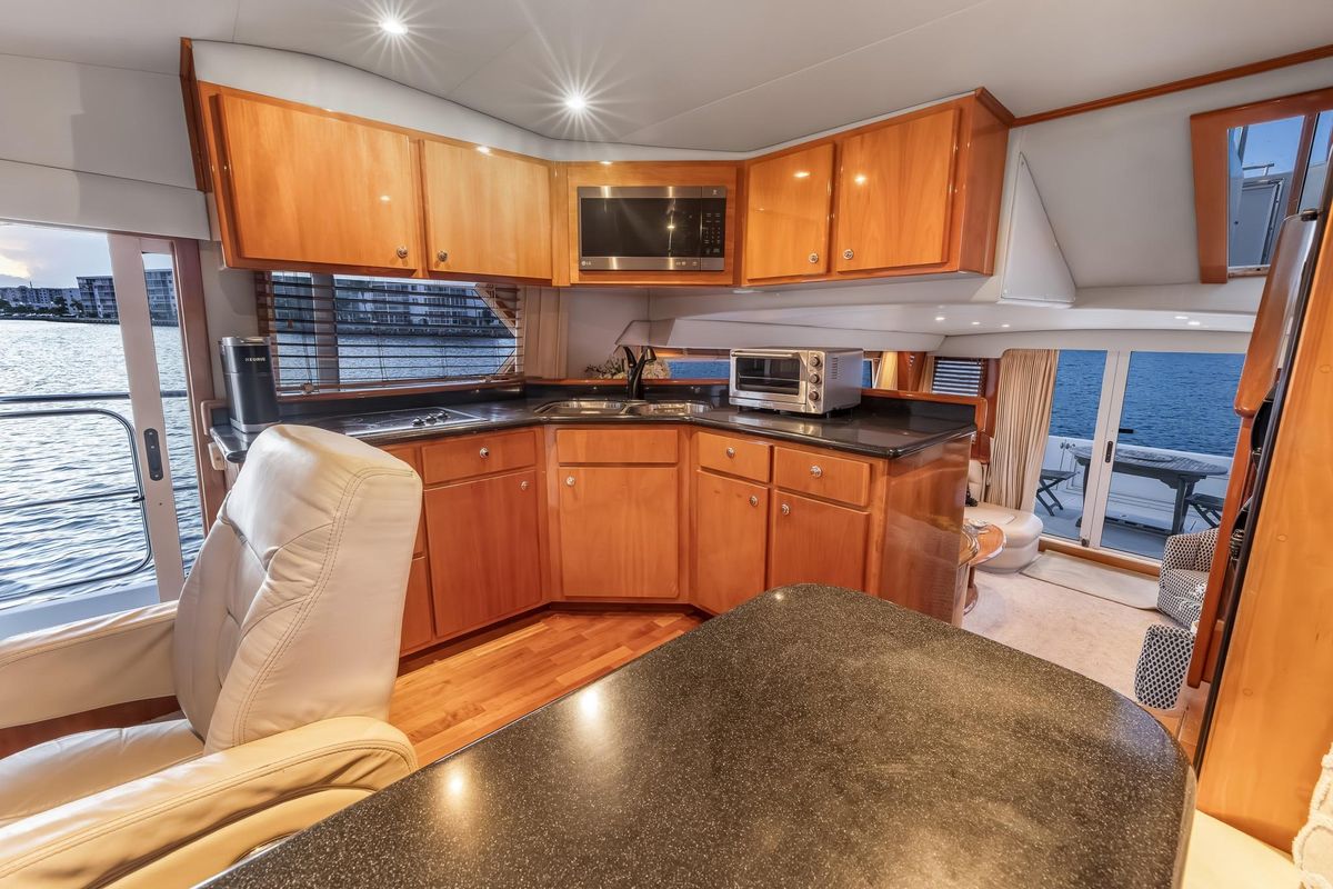 2003 Navigator 57 