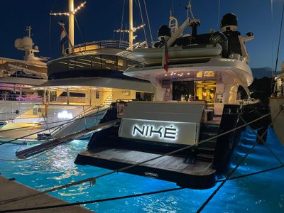 Yacht