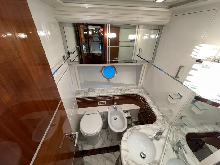 Nike Yacht Photos Pics 