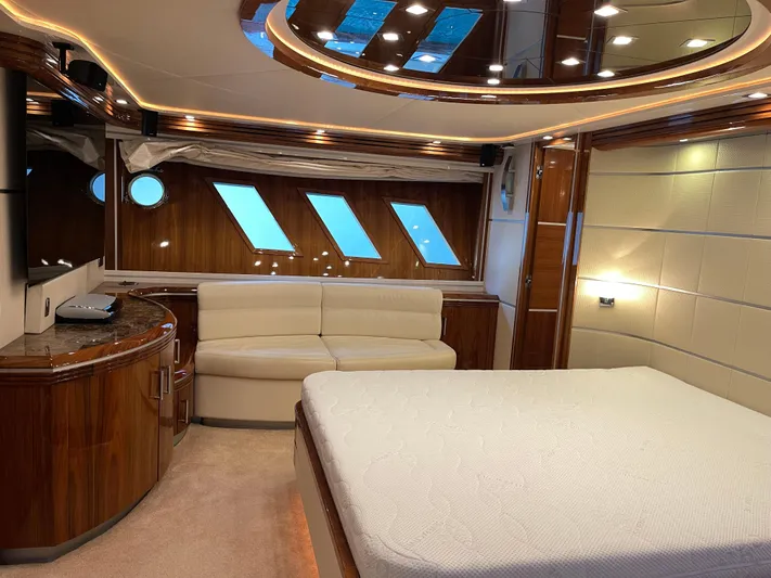 Nike Yacht Photos Pics 