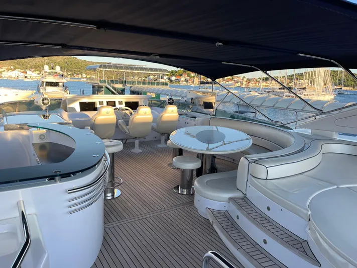 Nike Yacht Photos Pics 