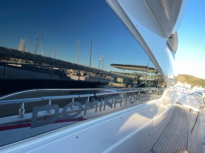 Yacht