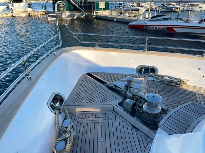 Nike Yacht Photos Pics 