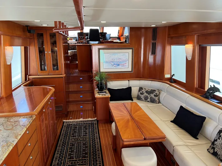 Off Line Yacht Photos Pics 