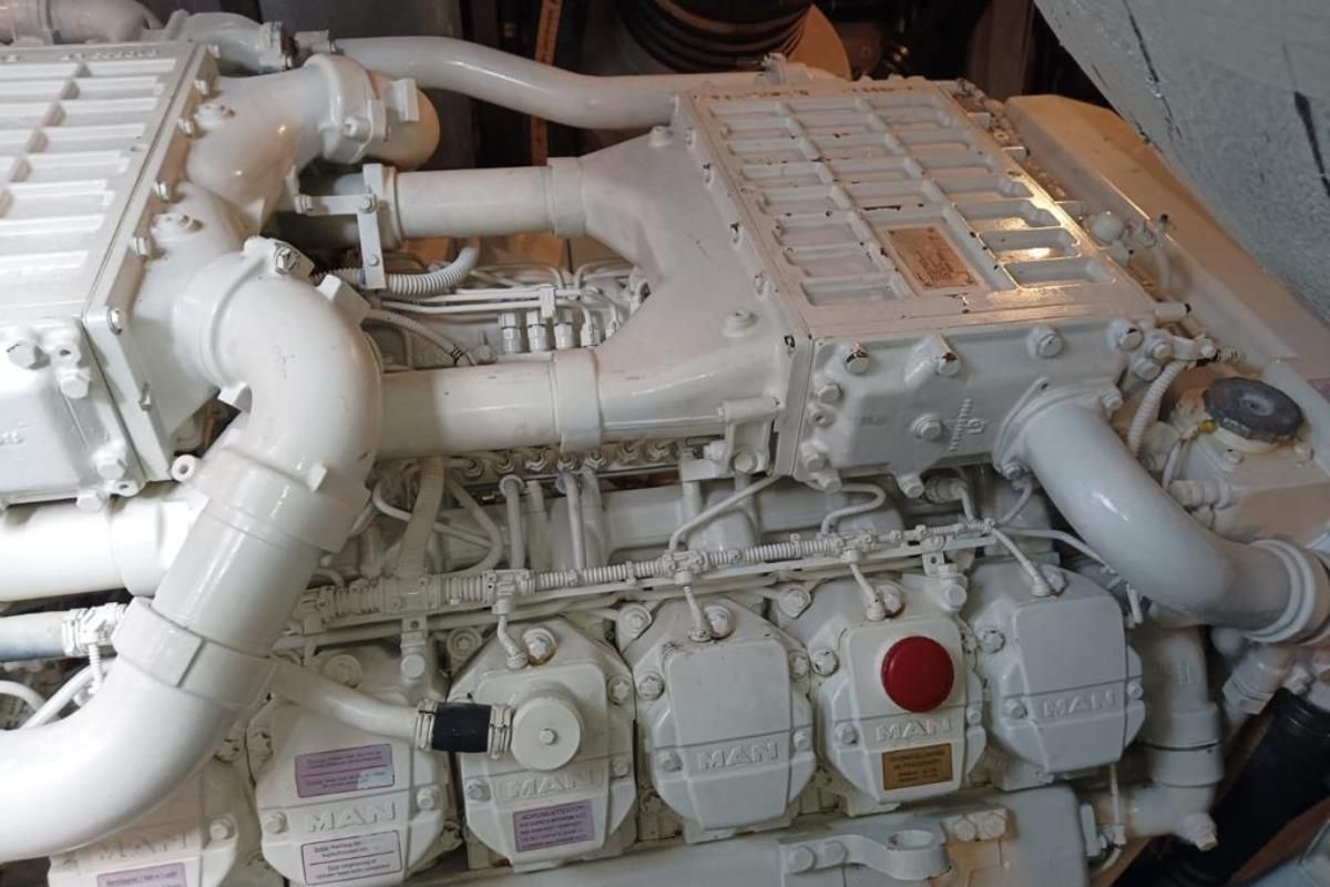 2010 Sunseeker 73 
