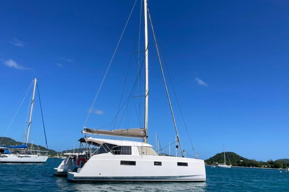 2015 Nautitech 40 Open