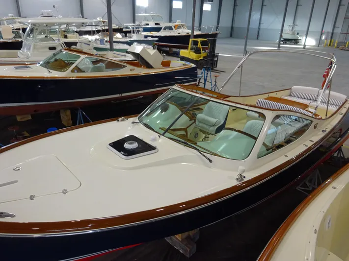 Wye Zephyr Yacht Photos Pics 