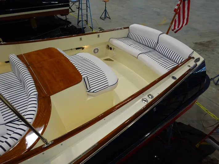 Wye Zephyr Yacht Photos Pics 