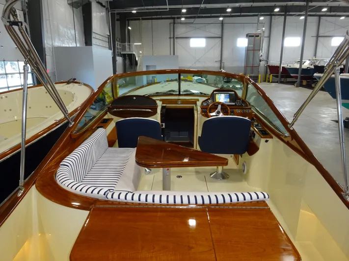 Wye Zephyr Yacht Photos Pics 