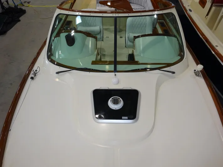 Wye Zephyr Yacht Photos Pics 