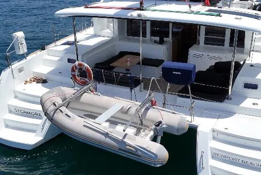 Sycamore Yacht Photos Pics 