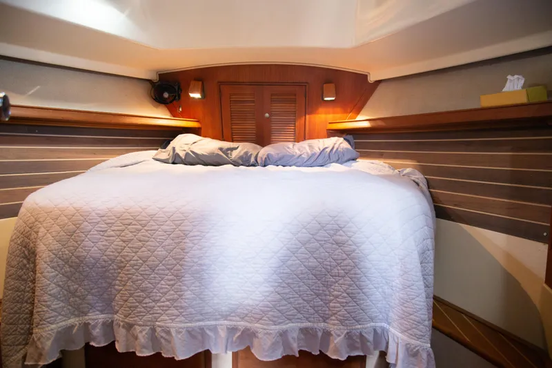 Harvest Moon Yacht Photos Pics 