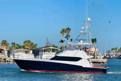 Hatteras 60 Convertible