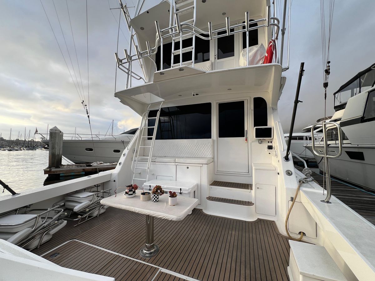 2000 Viking 58 