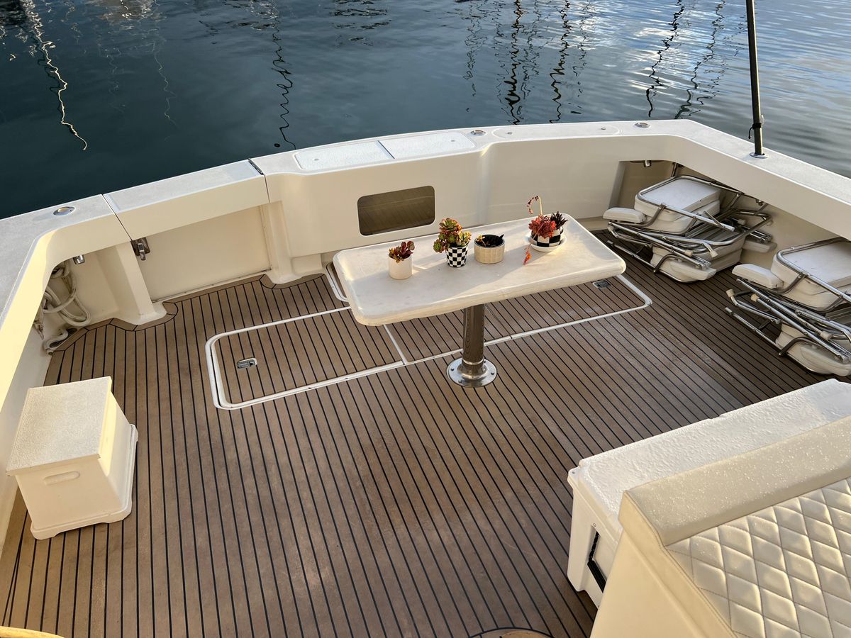 2000 Viking 58 