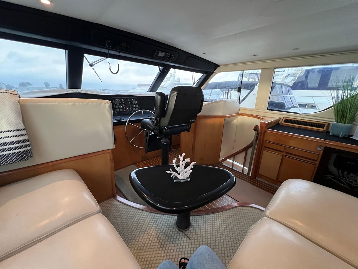 2000 Viking 58 