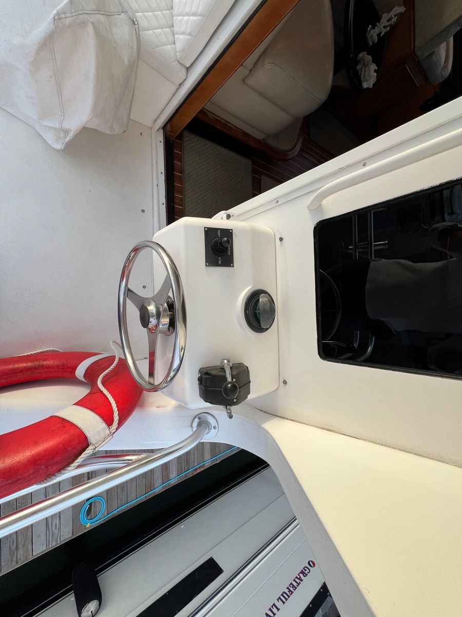 2000 Viking 58 