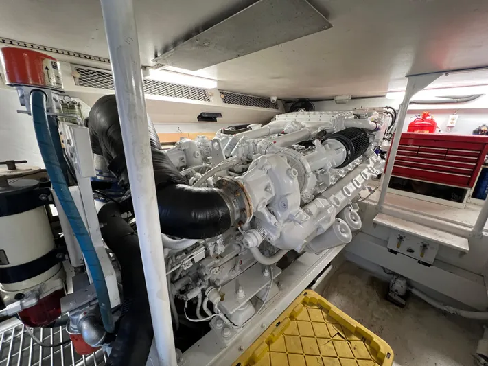 Todo Bien Yacht Photos Pics 