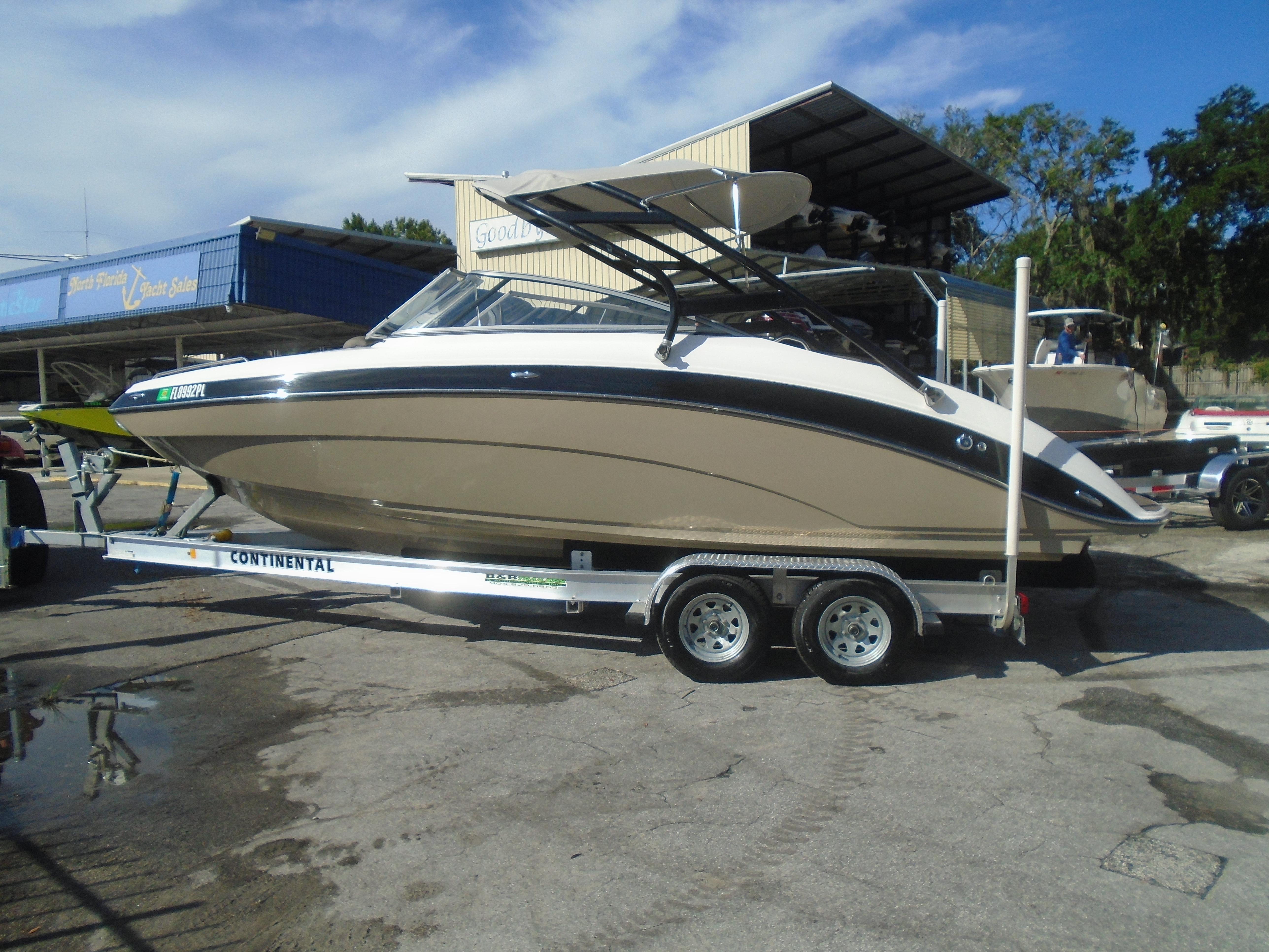 2012 Yamaha Boats 242 Limited