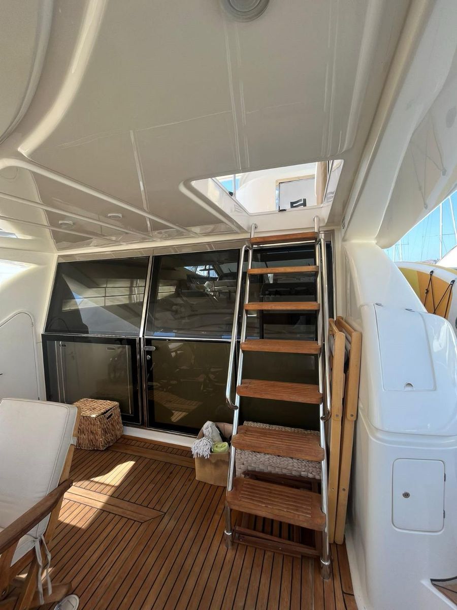 2006 Ferretti Yachts 60 