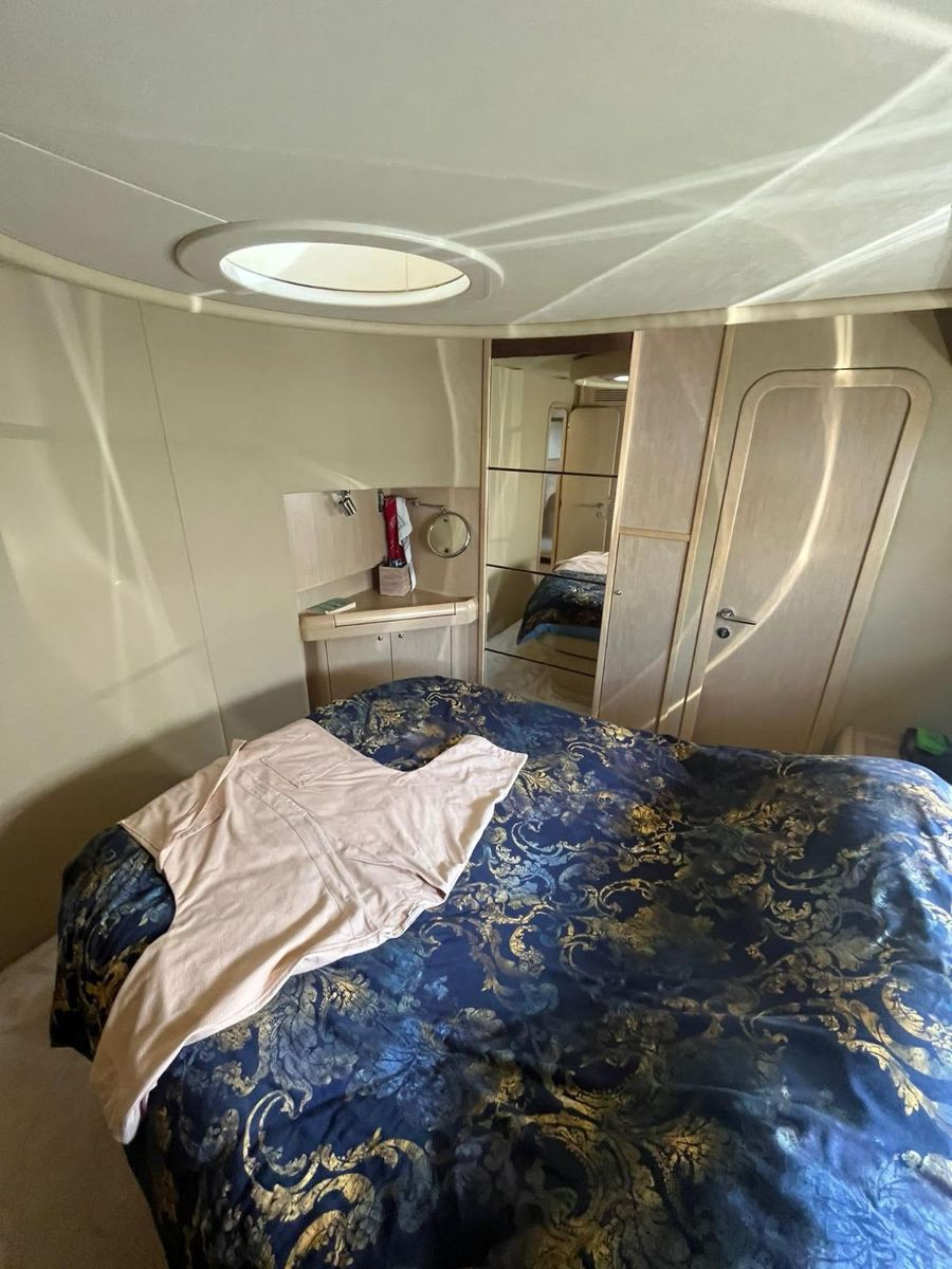 2006 Ferretti Yachts 60 