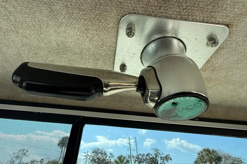  Yacht Photos Pics Taco Grand Slam handle in 2019 Parker 2520 XLD Sport Cabin boat.