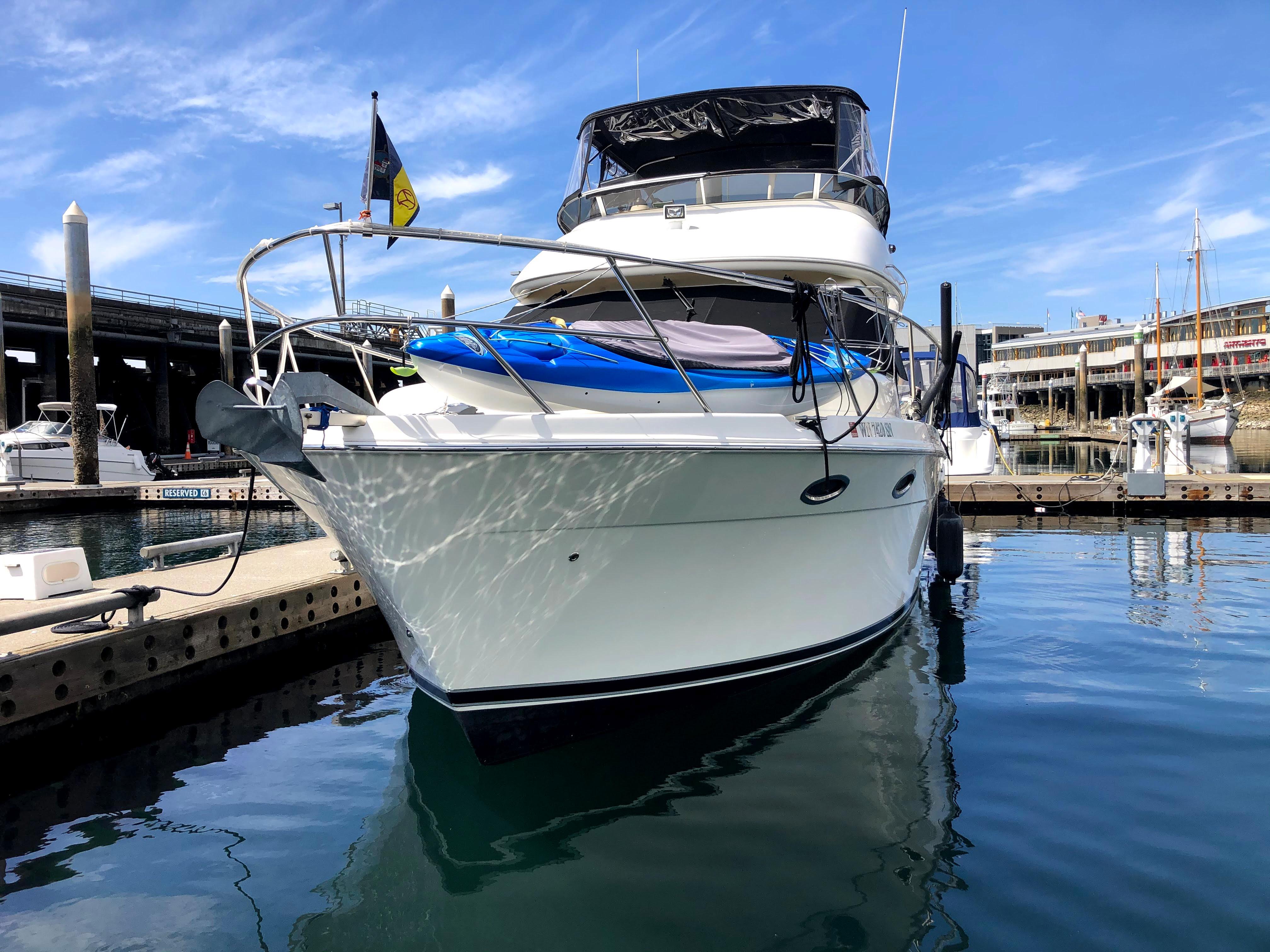 2005 Meridian 381 Sedan Motor Yacht for sale YachtWorld