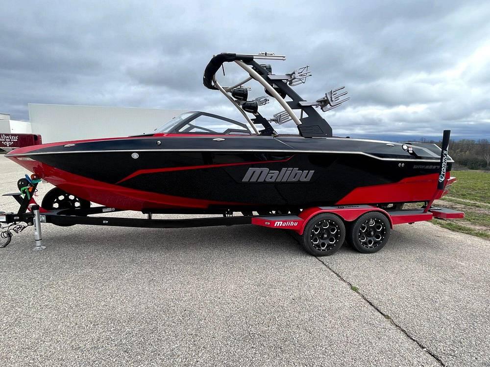 Malibu 25 LSV 2020 8m Colorado