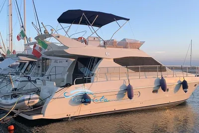 1996 Ferretti Yachts 120 Fly