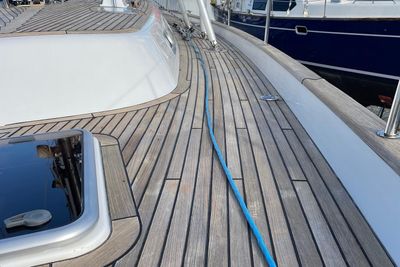 Yacht