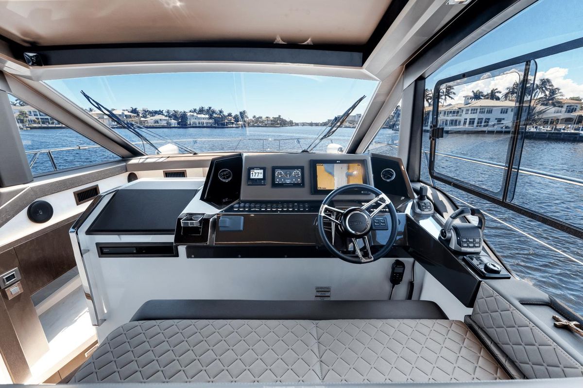 2022 Galeon 42 
