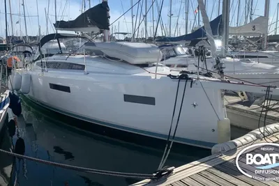 2023 Jeanneau Sun Odyssey 380