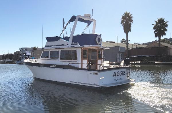 1982 Californian Sedan Trawler